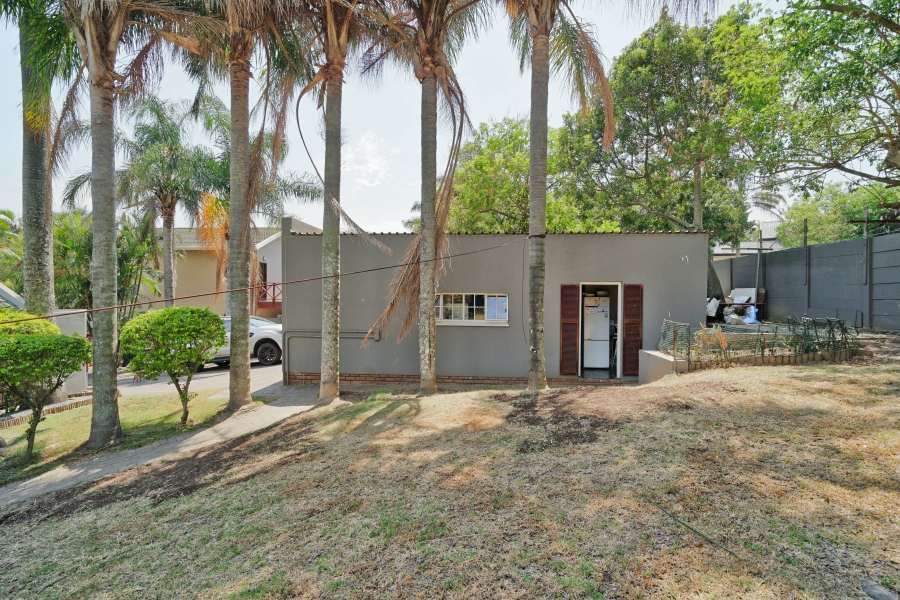 To Let 5 Bedroom Property for Rent in Beacon Bay Eastern Cape